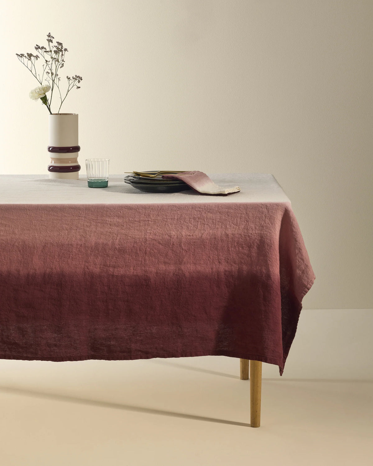 Tischdecke "Dip Dye" von Maison Sarah Lavoine