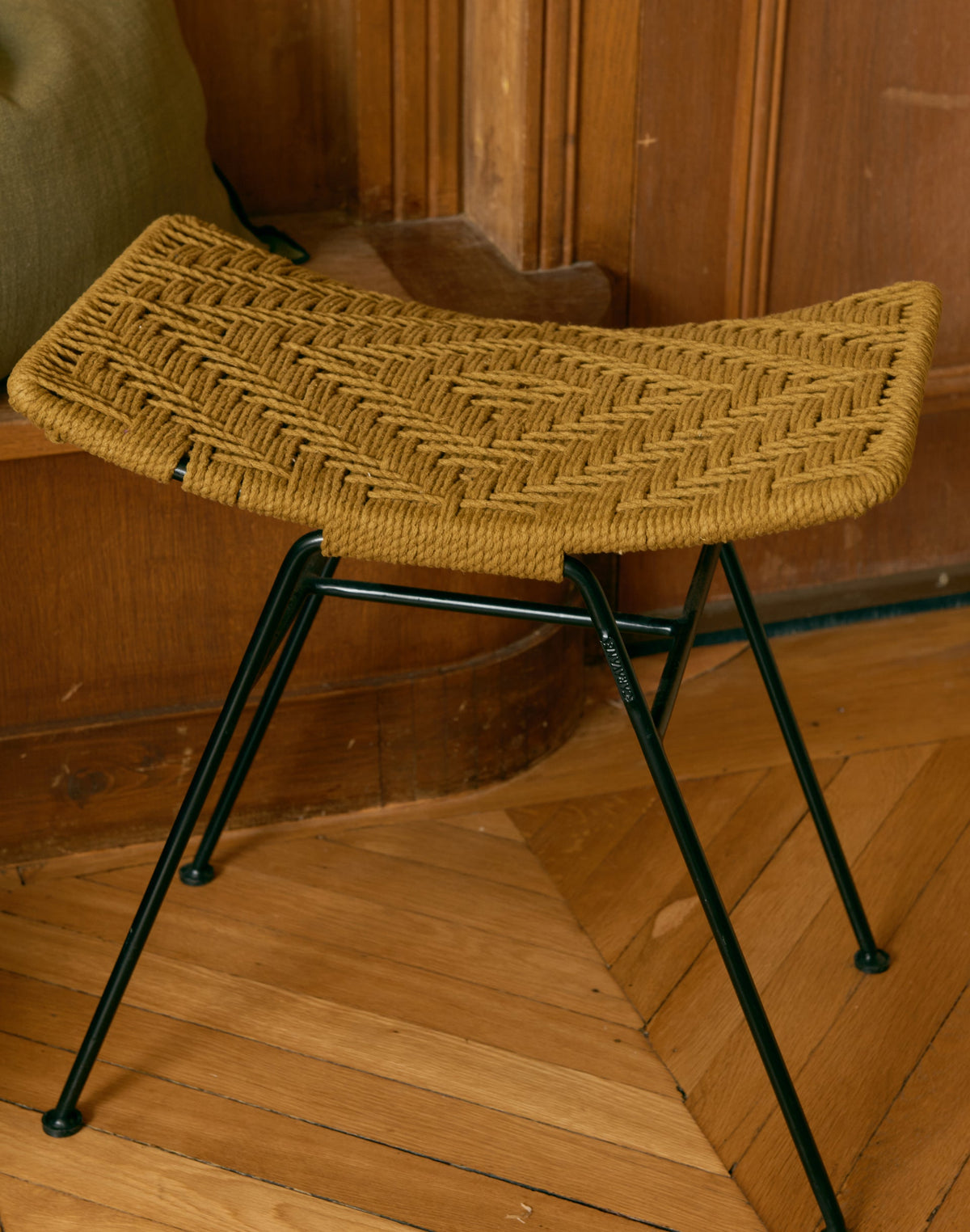 Hocker "Murgi" von Caravane