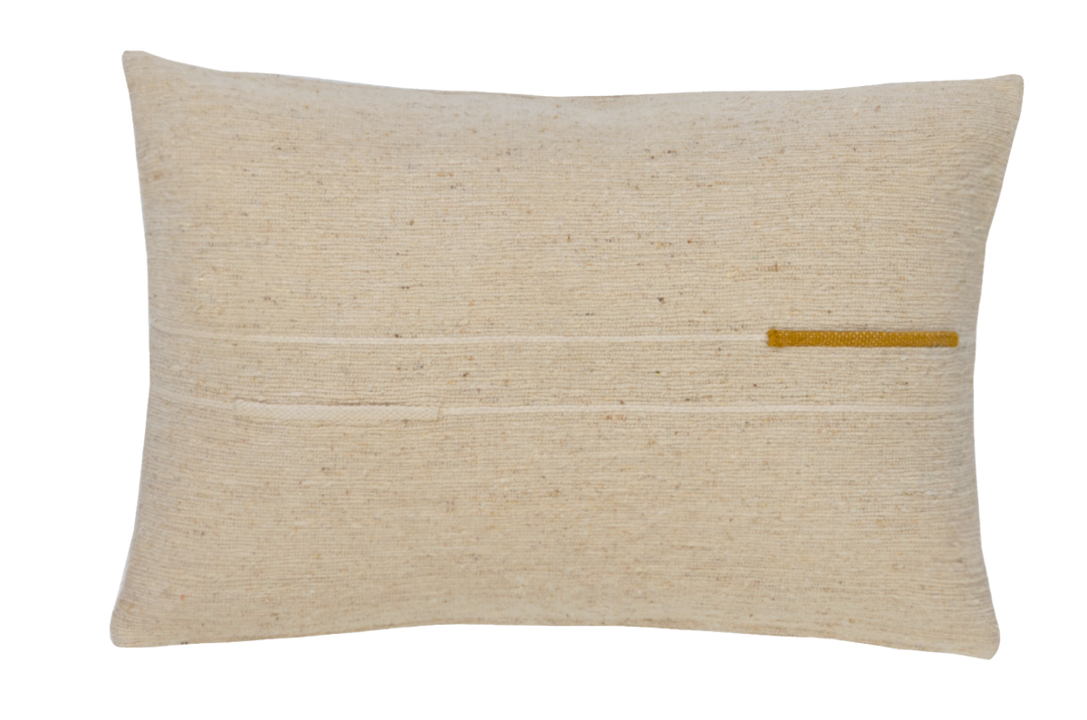 Handgewebtes Kissen "Sema double-line"