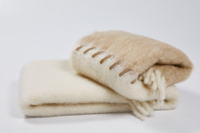 Decke "Stitching" aus Mohair-Mix