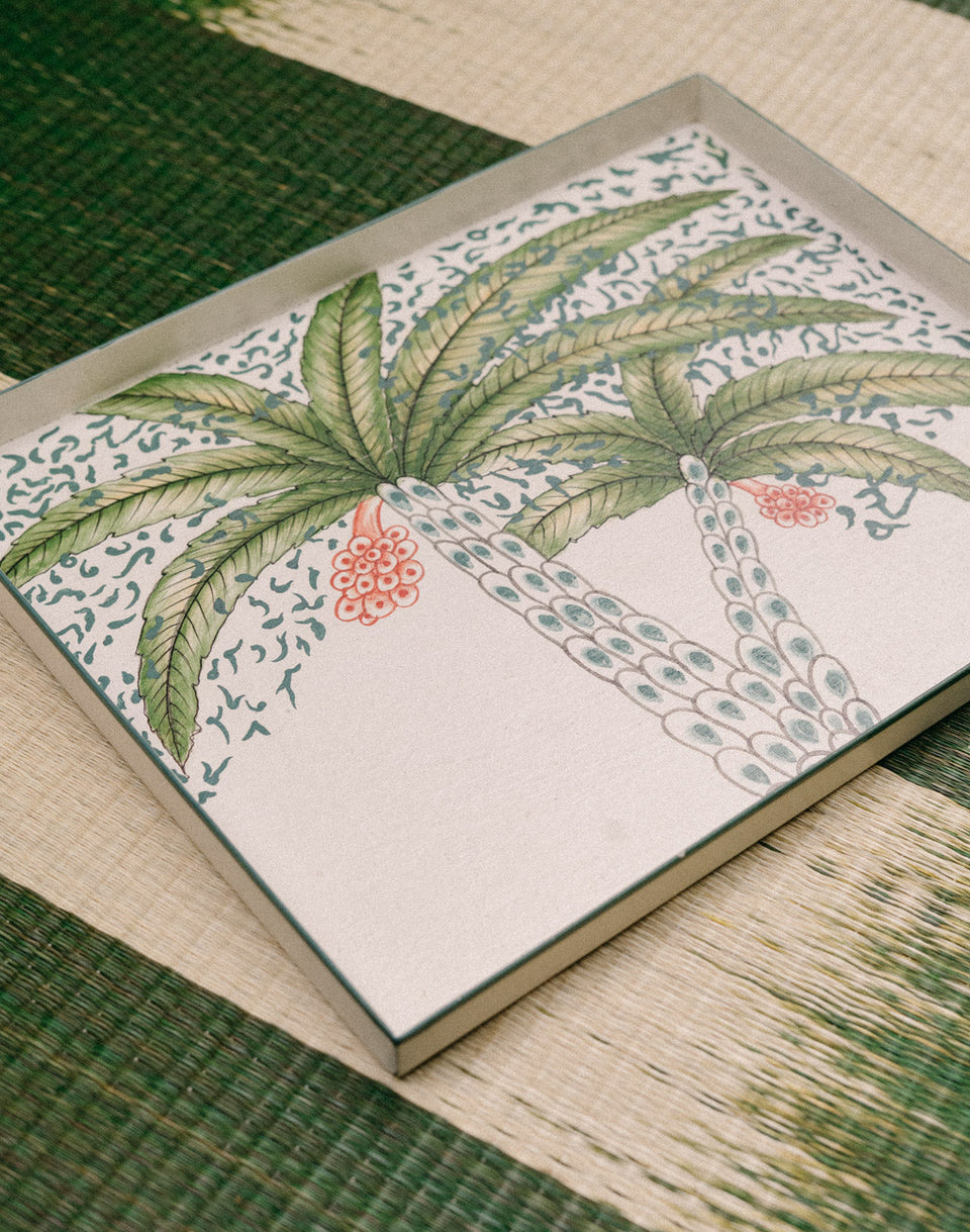 Tray with palm trees
